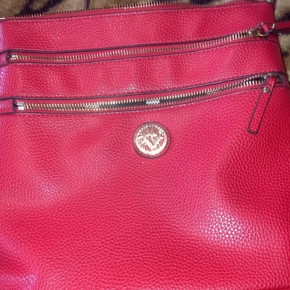 Red Anne Klein purse - Picture 5 of 6